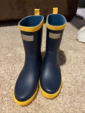 Hatley Navy Rain Boots with Yellow Trim for Kids